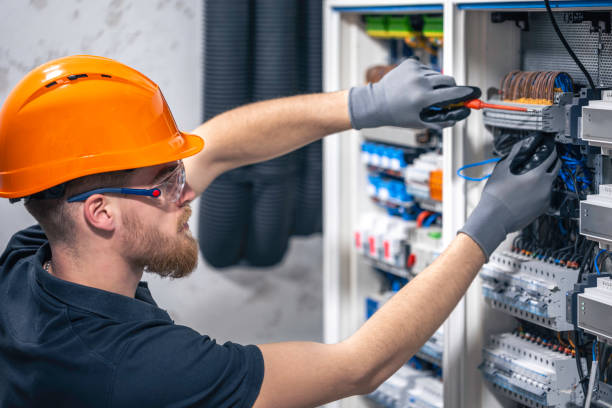 Best 24-Hour Electrician  in Saybrook Manor, CT
